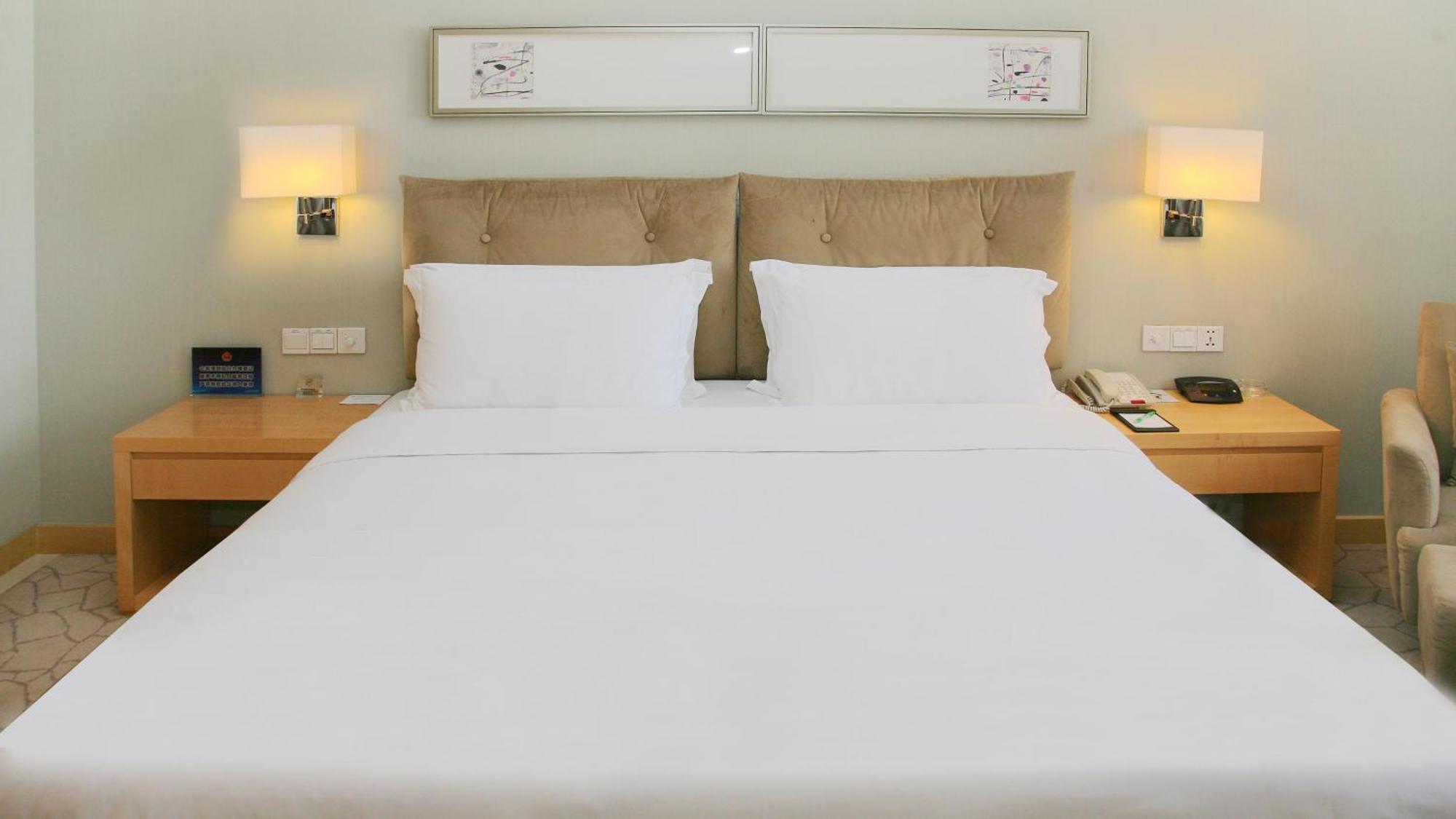 Holiday Inn Beijing Deshengmen By Ihg On 2Nd Ring Road Extension 10-15 Minute Taxi Ride To Shichahai Lama Temple Drum Tower Close To Beijing North Station For Badaling Great Wall Near Exit B Jishuitan Metro Line 2 Exterior foto